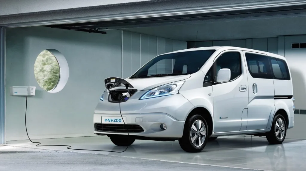 Nissan e nv200
